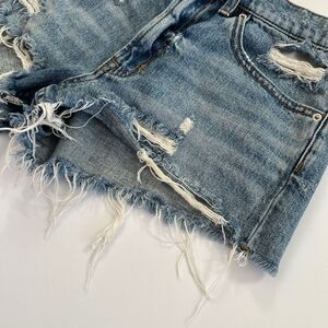 BDG Urban Outfitters Womens Denim‎ Ripped Distressed Shorts, BDG UO Cut Ripped